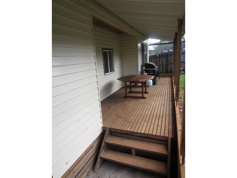 8 Dunn Street, Warragul VIC 3820