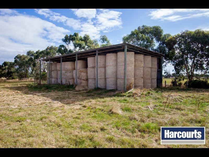 110 Chambers Road, Modella VIC 3816