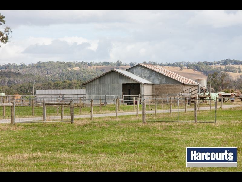 110 Chambers Road, Modella VIC 3816