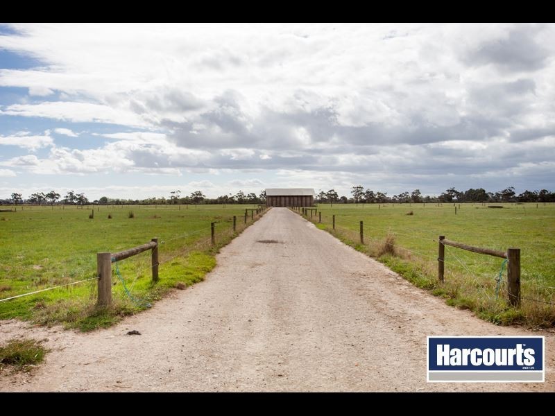 110 Chambers Road, Modella VIC 3816
