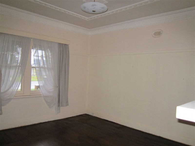 73 Albert Street, Warragul VIC 3820