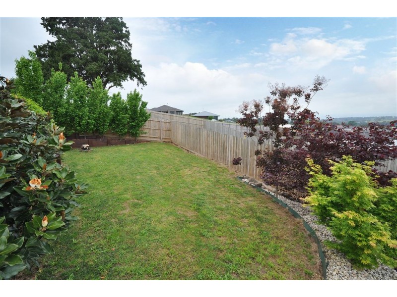 19 Valley Vista Drive, Warragul VIC 3820