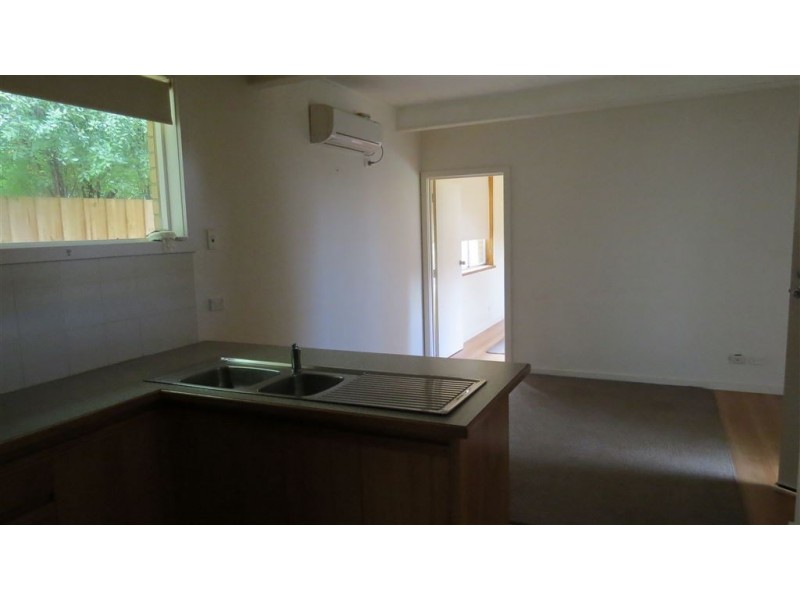 1 Inverness Street, Warragul VIC 3820