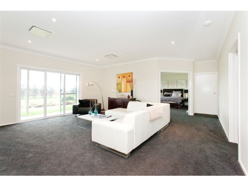 165 East West Road, Warragul VIC 3820