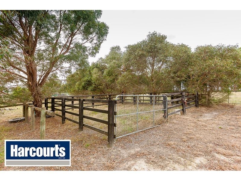 68 Pine Grove Road, Poowong North VIC 3988