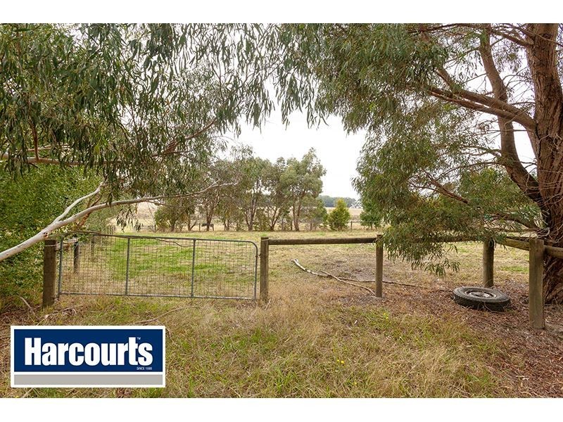 68 Pine Grove Road, Poowong North VIC 3988