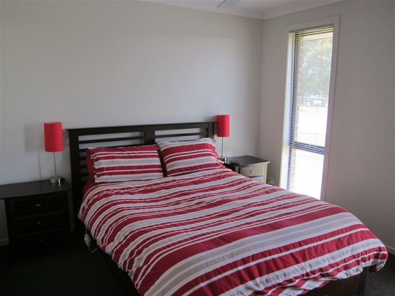 2 Paperbark Drive, Yarragon VIC 3823