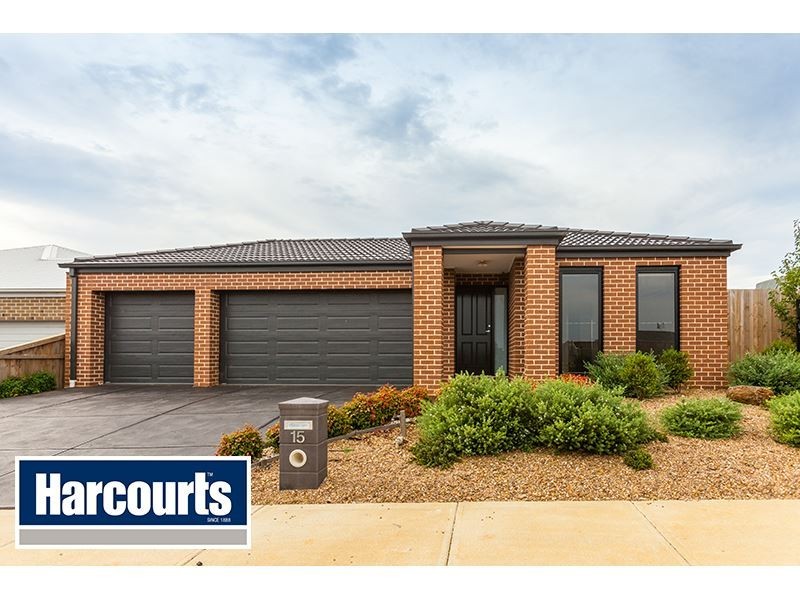 15 Tenterfield Avenue, Warragul VIC 3820