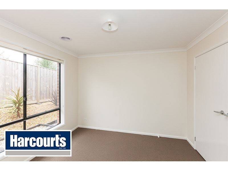 15 Tenterfield Avenue, Warragul VIC 3820