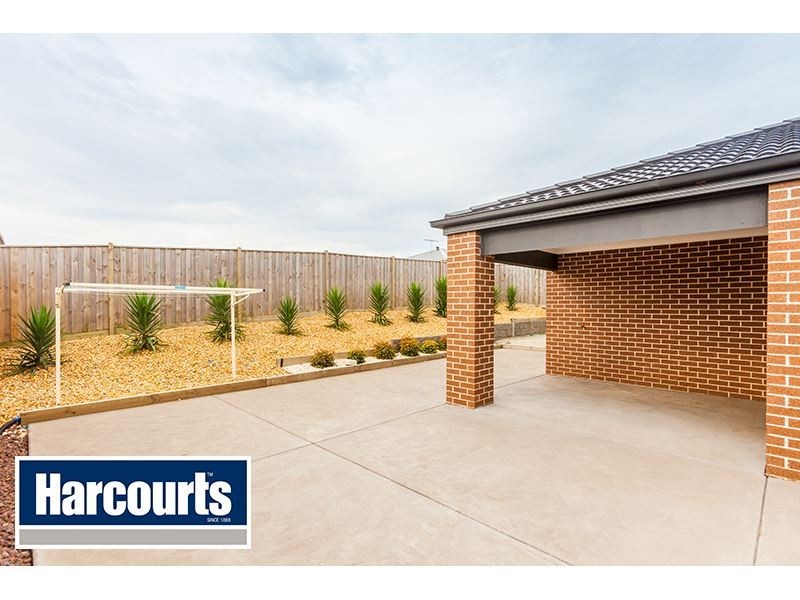 15 Tenterfield Avenue, Warragul VIC 3820