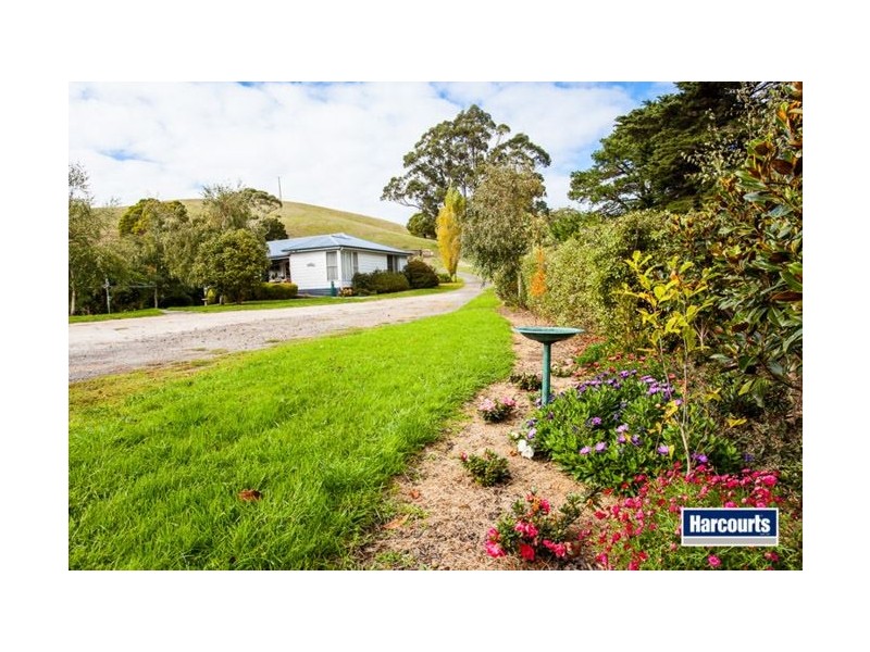 130 Curwen Road, Mountain View VIC 3988