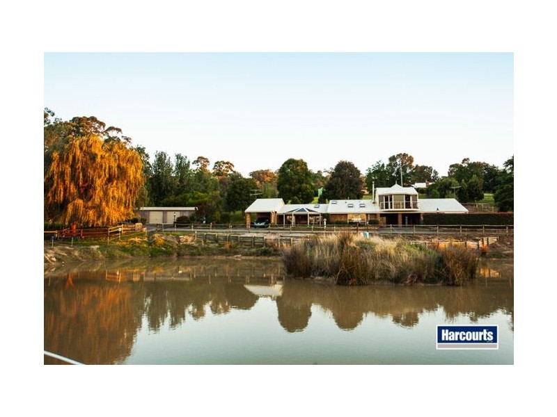 3 Williamsons Road, Yarragon VIC 3823