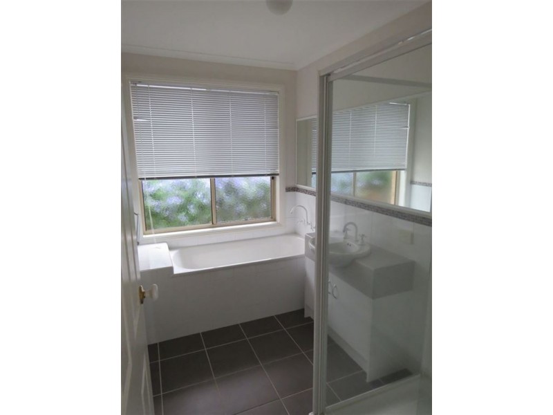 10 Hamilton Drive, Warragul VIC 3820