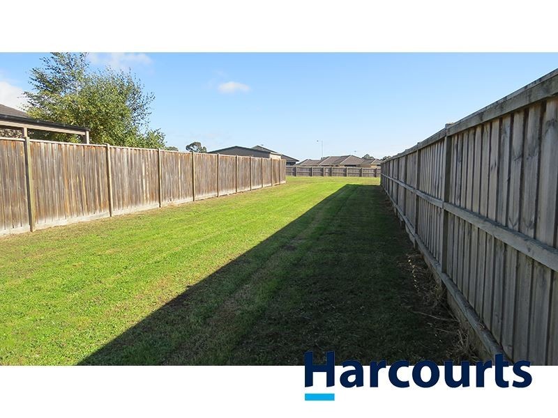 9 Villeneuve Drive, Trafalgar VIC 3824