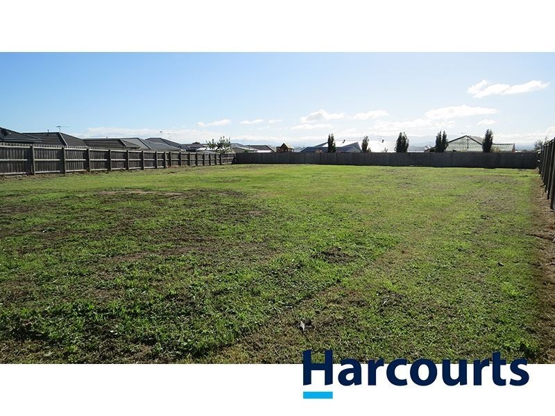 9 Villeneuve Drive, Trafalgar VIC 3824