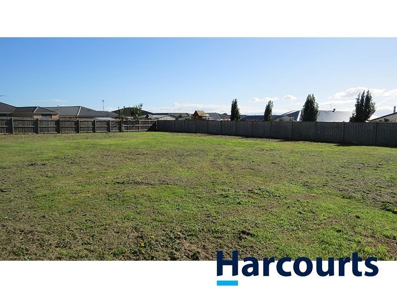 9 Villeneuve Drive, Trafalgar VIC 3824
