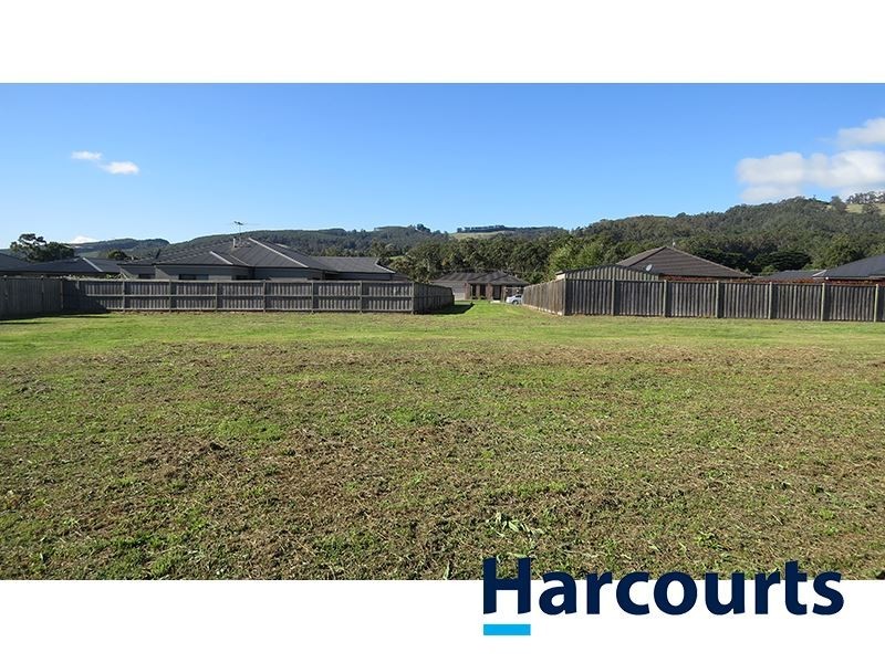 9 Villeneuve Drive, Trafalgar VIC 3824