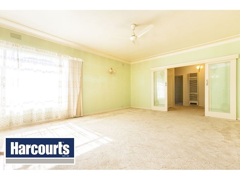 4 Dundee Street, Warragul VIC 3820