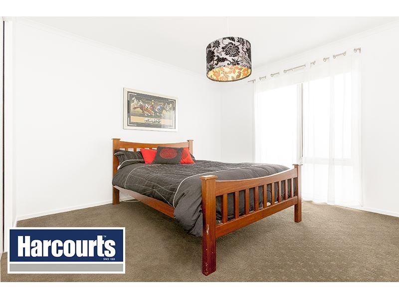 18 Bell Park Close, Warragul VIC 3820