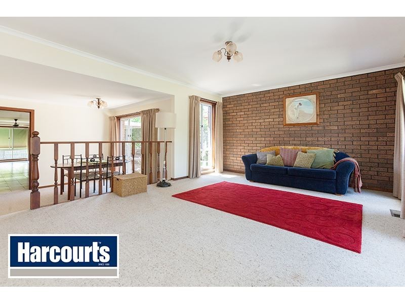 19 Somerset Drive, Warragul VIC 3820