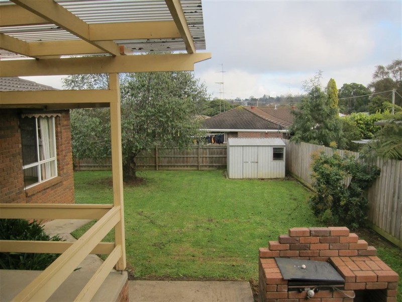 25 Somerset Drive, Warragul VIC 3820