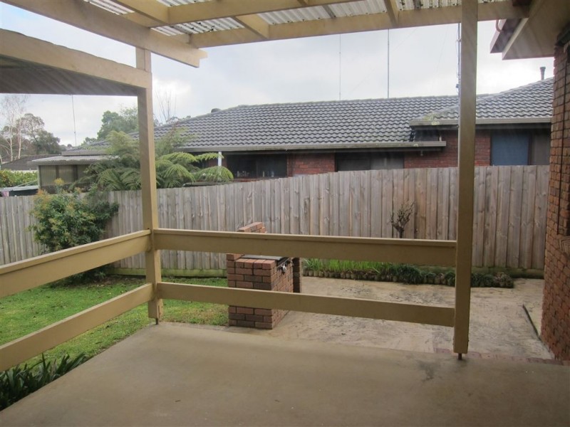 25 Somerset Drive, Warragul VIC 3820