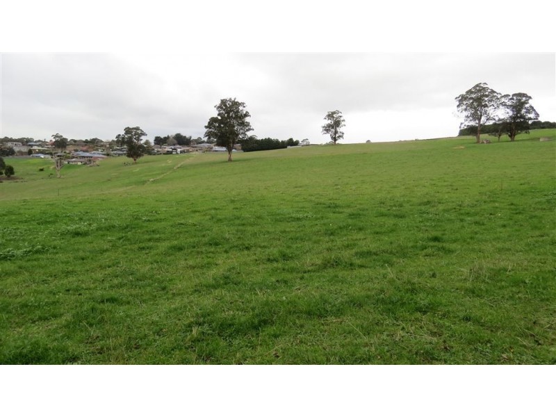 60 Korumburra-Warragul Road, Warragul VIC 3820