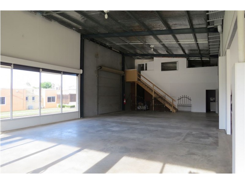 6 Gladstone Street, Warragul VIC 3820