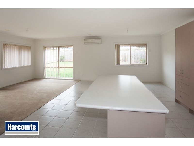 12 Redgum Avenue, Trafalgar VIC 3824