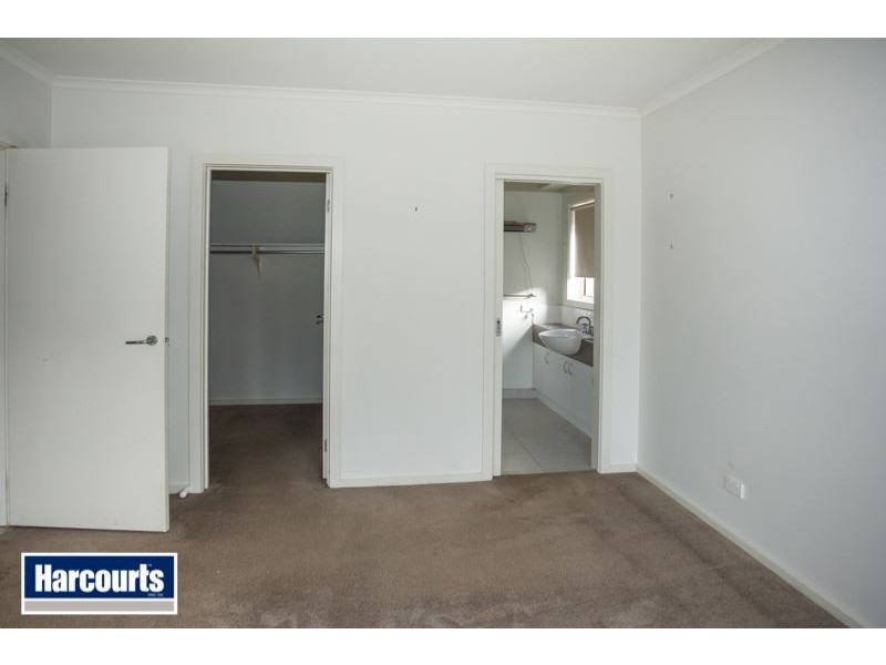12 Redgum Avenue, Trafalgar VIC 3824