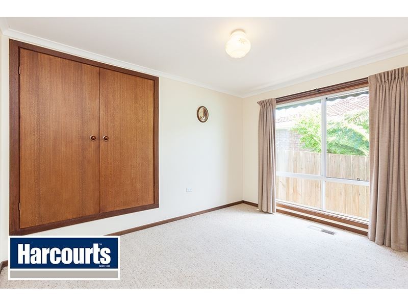 19 Somerset Drive, Warragul VIC 3820