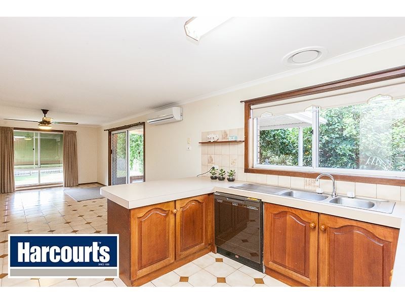 19 Somerset Drive, Warragul VIC 3820