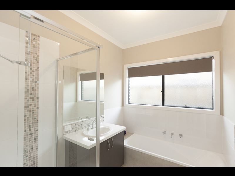 177 Twin Ranges Drive, Warragul VIC 3820