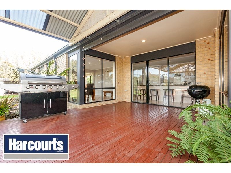 1 Nottingham Court, Drouin VIC 3818