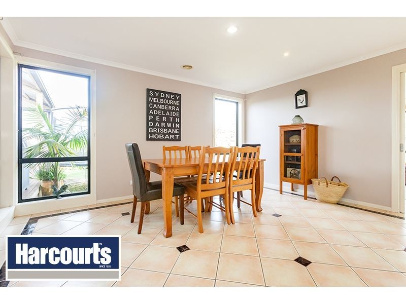1 Nottingham Court, Drouin VIC 3818