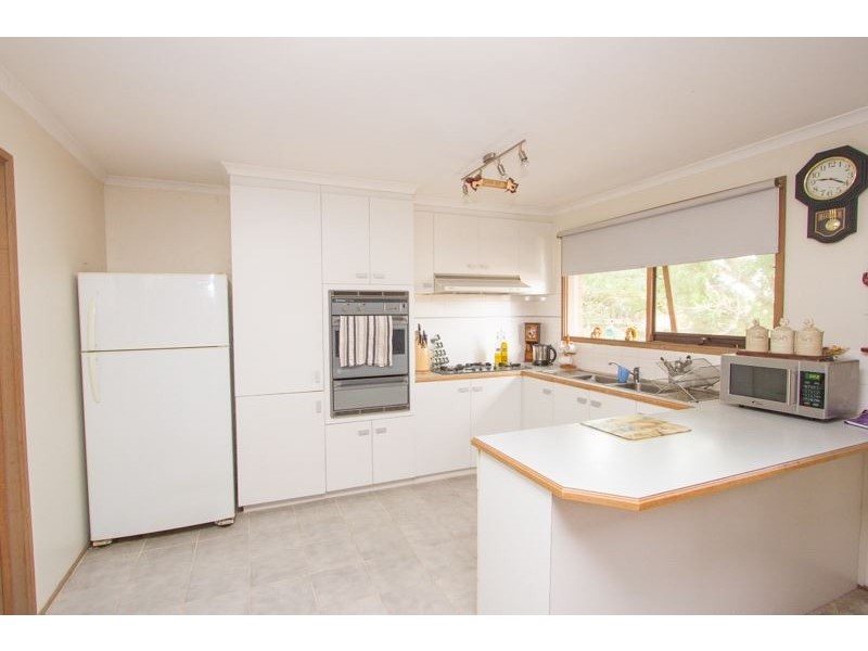 14 Nathan Court, Pakenham VIC 3810