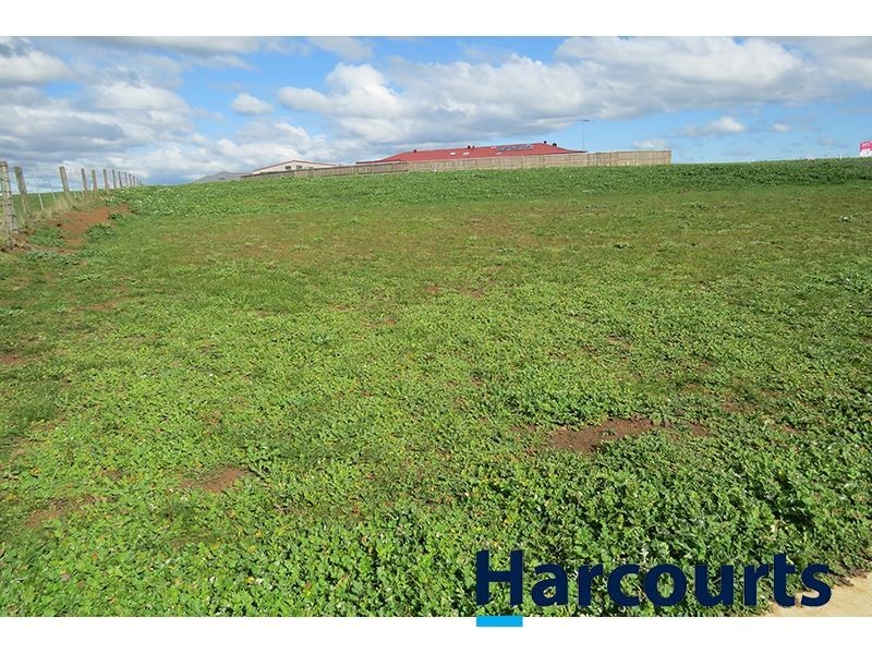 12 Maidenhair Drive, Warragul VIC 3820