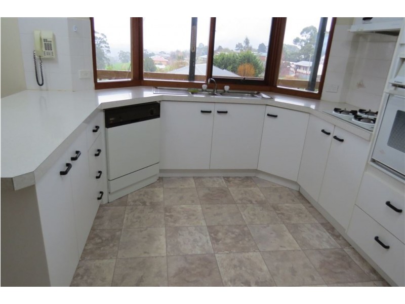 3 Burtonwood Court, Neerim South VIC 3831