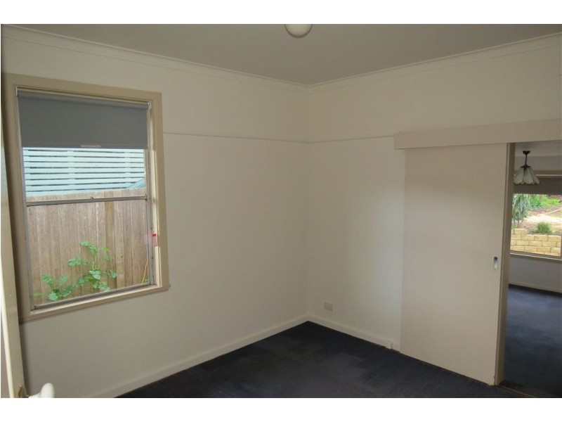 17 Betram Street, Drouin VIC 3818