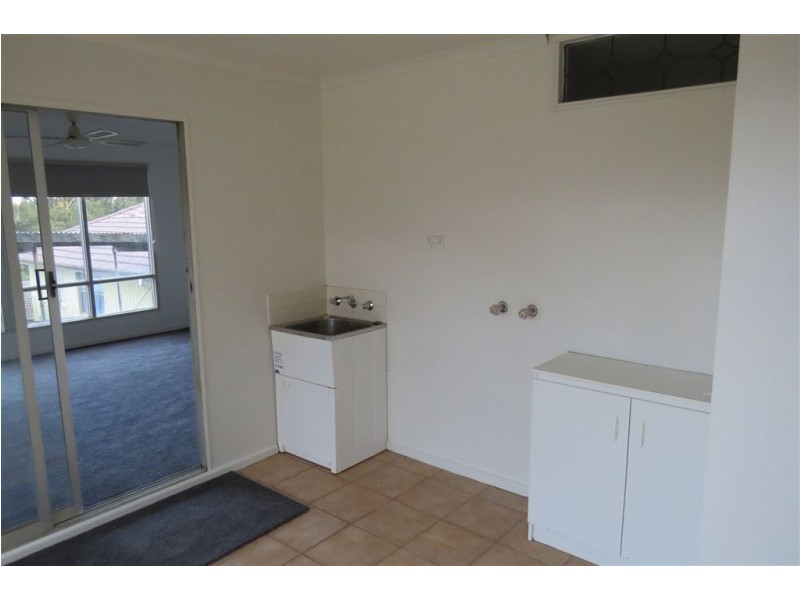 17 Betram Street, Drouin VIC 3818