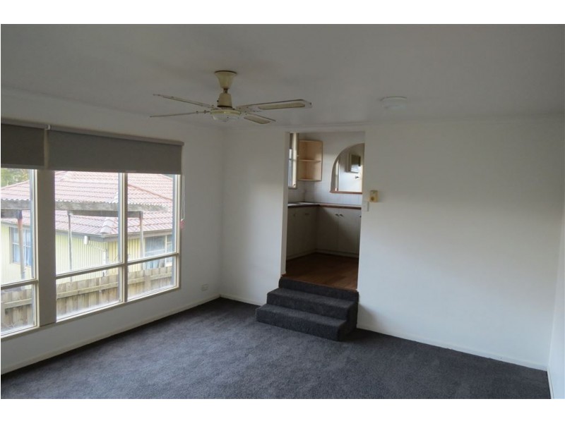 17 Betram Street, Drouin VIC 3818