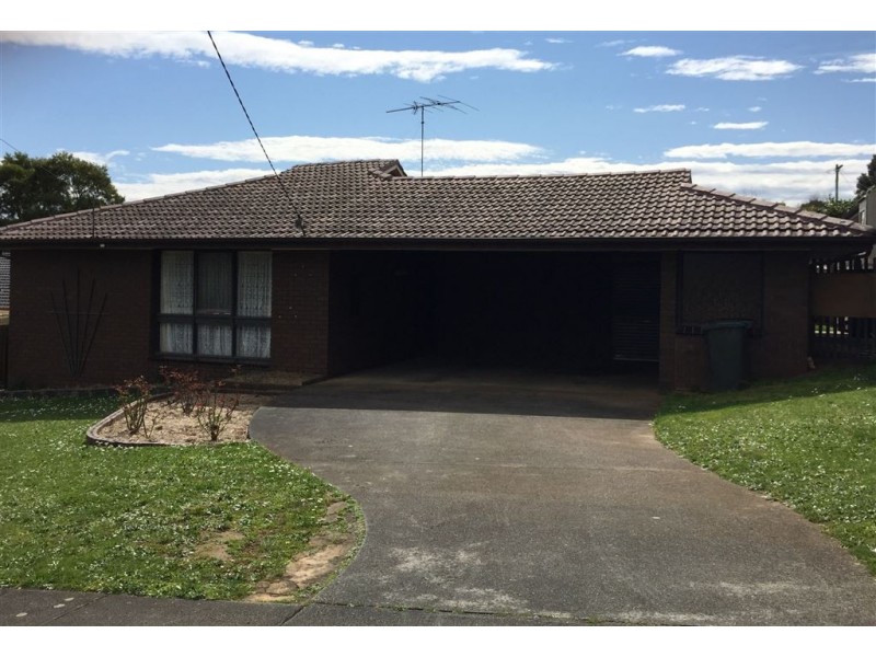 19 Colin Street, Warragul VIC 3820