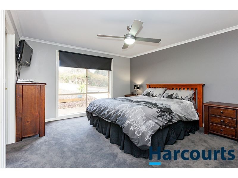 6 Muirhead Close, Warragul VIC 3820