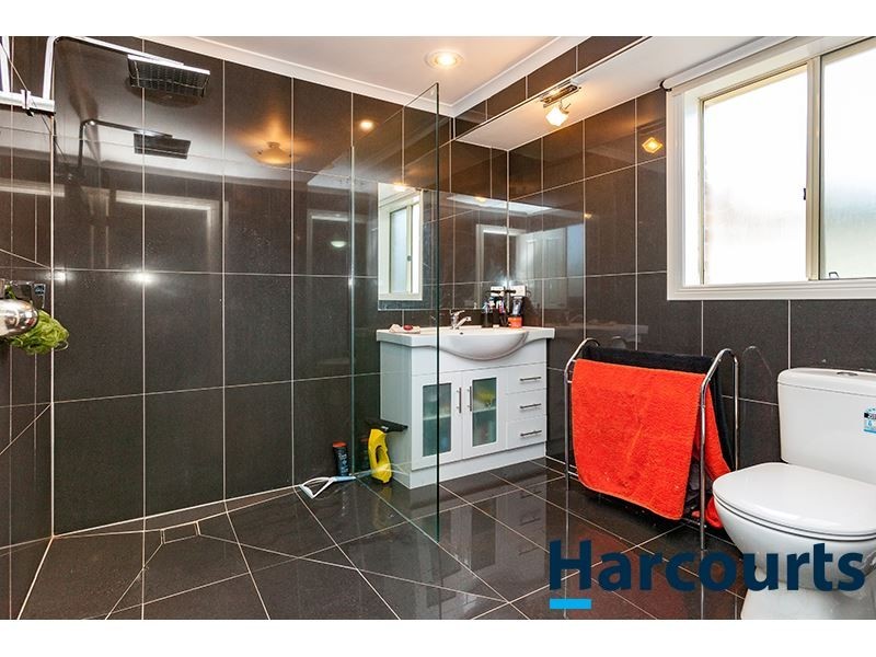 6 Muirhead Close, Warragul VIC 3820
