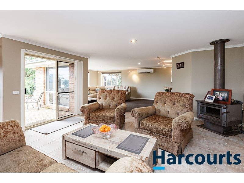 6 Muirhead Close, Warragul VIC 3820
