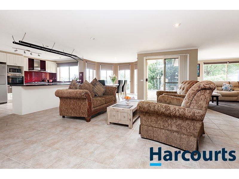6 Muirhead Close, Warragul VIC 3820