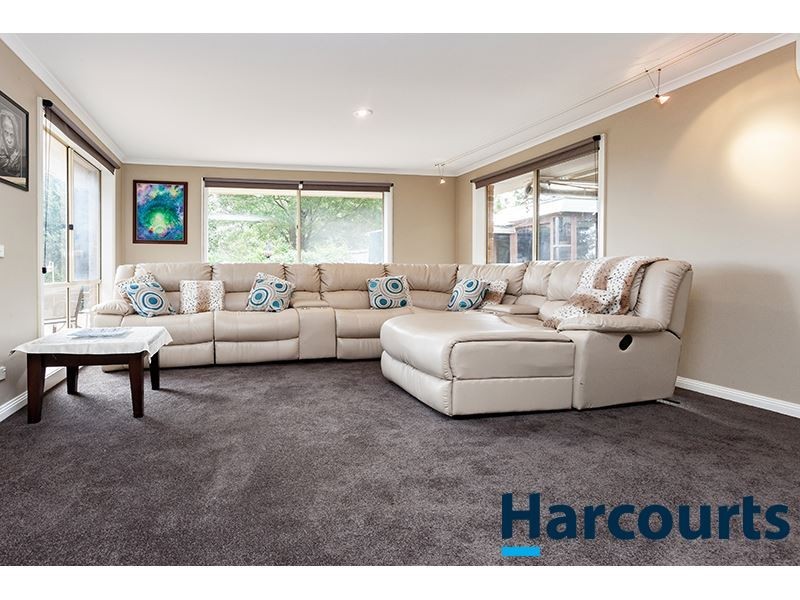 6 Muirhead Close, Warragul VIC 3820