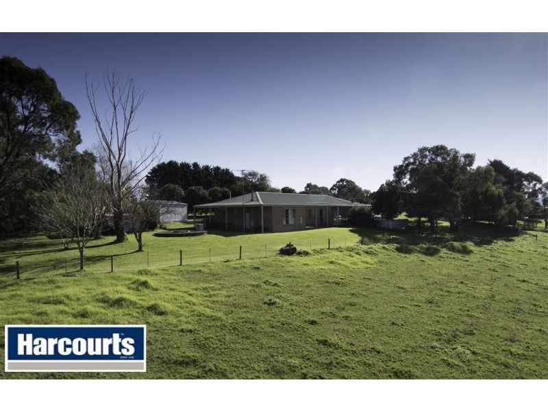 24 Boote Road, Drouin VIC 3818