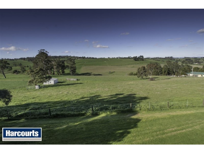24 Boote Road, Drouin VIC 3818