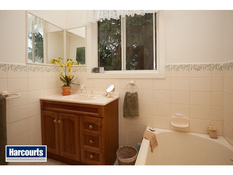 64 Womersley Road, Yarragon VIC 3823